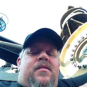 Meet your Posher, Mike